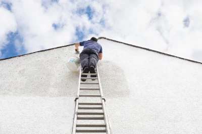 Peinture extérieure à l'Hôme-Chamondot — façades et ravalement